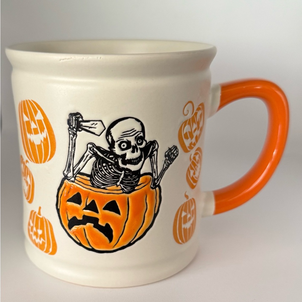 Halloween Pumpkin Patch ELI + ANA Coffee/Cider Mug Chipper Halloween NWOT